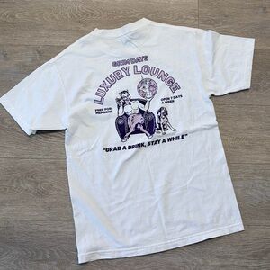 Men’s medium Grim Days Luxury Lounge White Graphic T-Shirt